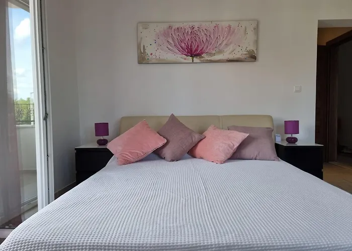 Vila Bonbon 2