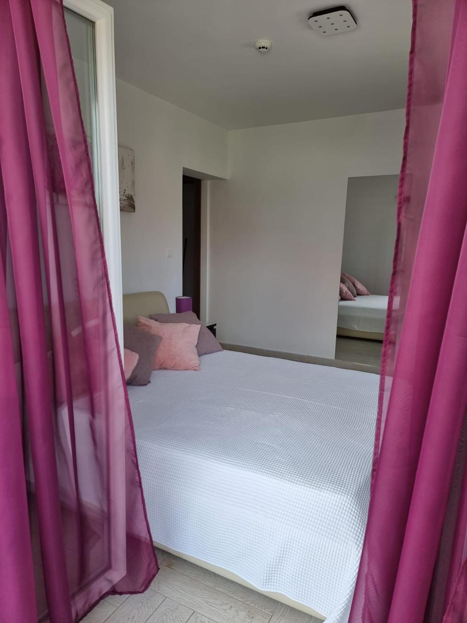 Bonbon 2 * Biograd Na Moru