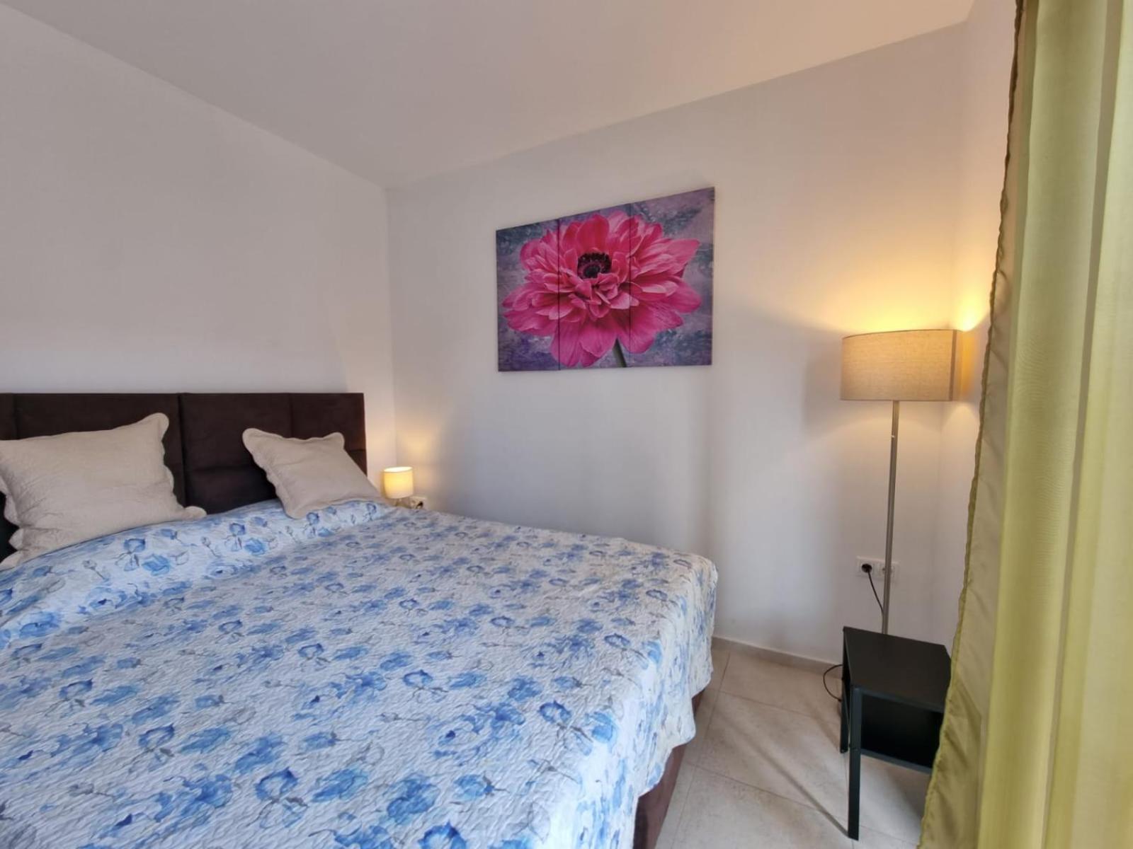 Bonbon 2 * Biograd Na Moru